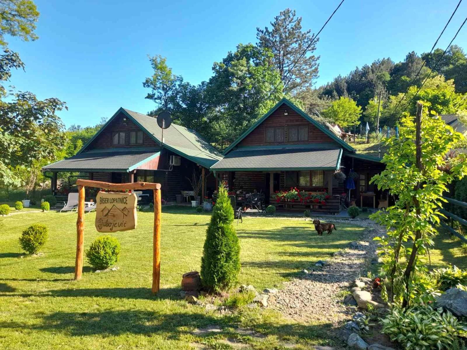 Holiday Homes Biser Lopatnice Lopatnica Bagian luar foto