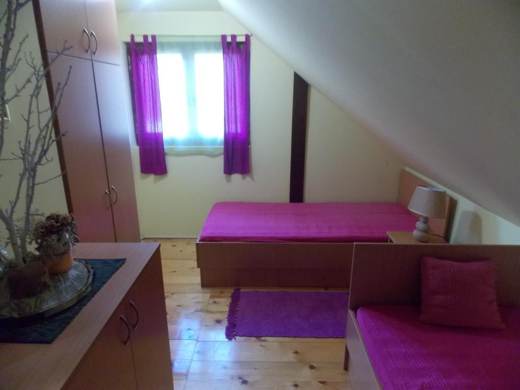 Holiday Homes Biser Lopatnice Lopatnica Bagian luar foto