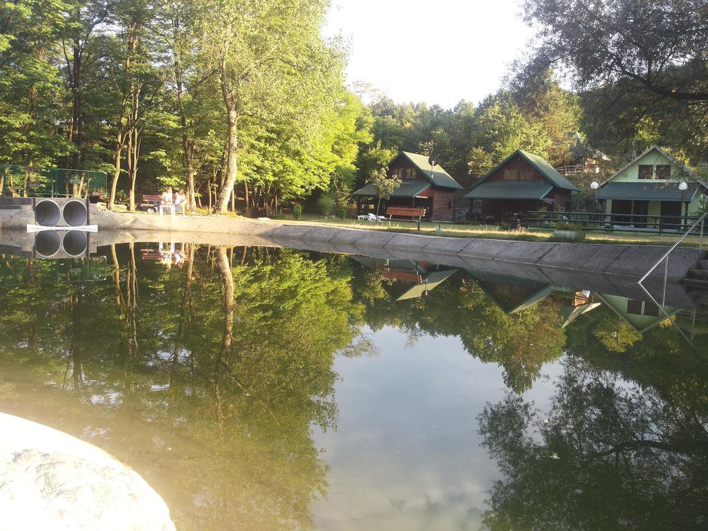 Holiday Homes Biser Lopatnice Lopatnica Bagian luar foto