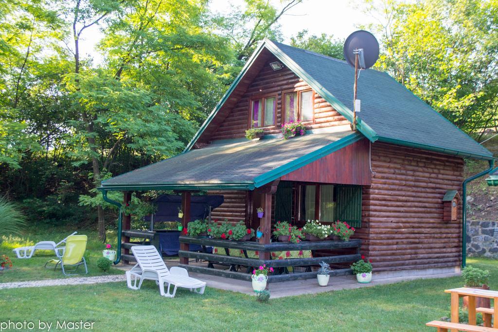 Holiday Homes Biser Lopatnice Lopatnica Bagian luar foto
